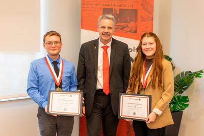 2023 Beck Fellowship Recipients with President Taylor